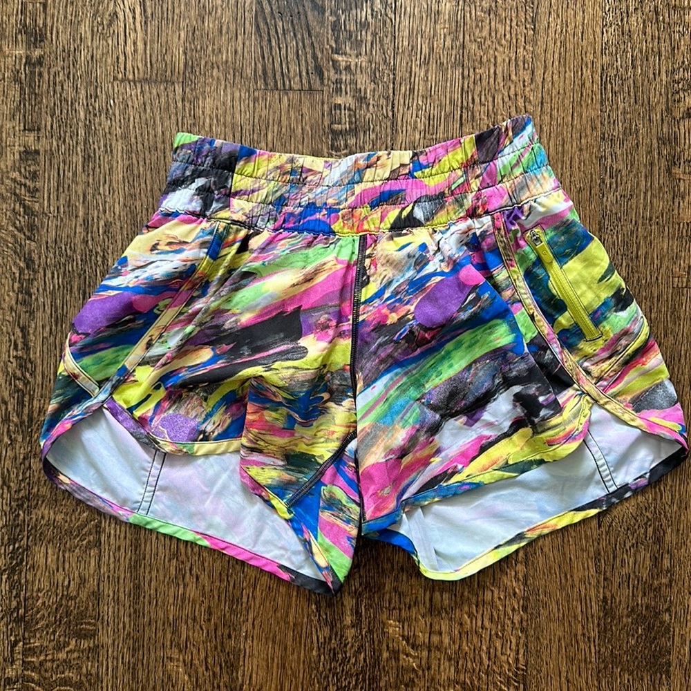 lululemon hotty hot shorts